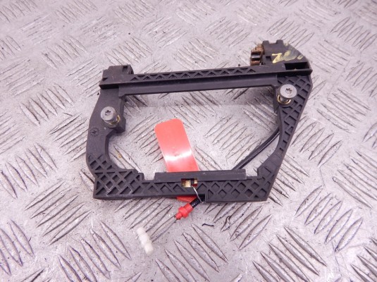 Скелет ручки наружной задней левой BMW 5-series (E39) 51 22 8 236 645