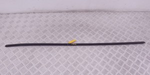 Молдинг стекла двери задней левой наружный BMW X5-series (E70) 51 35 7 136 975