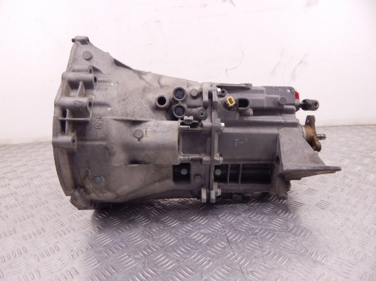 КПП механическая (МКПП) 5-ступенчатая BMW 1-series (E87) 23 00 7 534 457