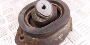 Подушка крепления двигателя BMW X5-series (E53) 6758430