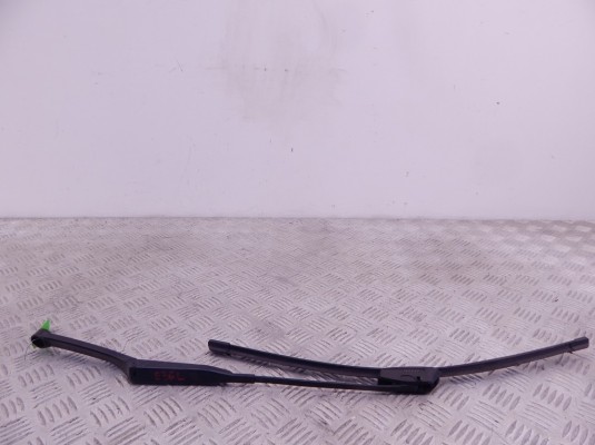 Щеткодержатель (поводок стеклоочистителя, дворник) BMW 3-series (E36) 61 61 8 361 391 Щеткодержатель (поводок стеклоочистителя, дворник) BMW 3-series (E36) 61 61 8 361 391