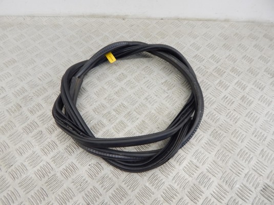 Уплотнитель двери задней правой BMW X1-series (E84) 51 72 7 377 831