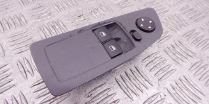 Блок управления стеклоподъемниками BMW 1-series (E87) 61 31 6 952 009 Блок управления стеклоподъемниками BMW 1-series (E87) 61 31 6 952 009