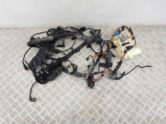 Проводка двигателя BMW X5-series (E70) 12 51 7 799 662 Проводка двигателя BMW X5-series (E70) 12 51 7 799 662