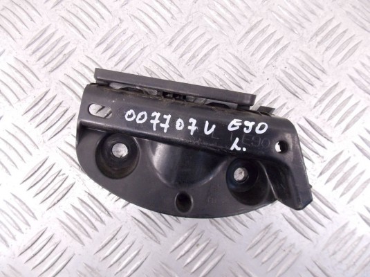 Кронштейн крепления бампера заднего BMW 3-series (E90/91/92) 7118193