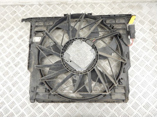 Вентилятор радиатора BMW 5-series (F10/11) 17 42 8 509 740