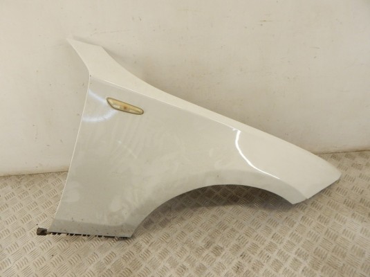 Крыло переднее правое BMW 1-series (E87) 41 35 7 133 228