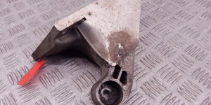 Кронштейн двигателя BMW X3-series (E83) 22 11 3 415 180