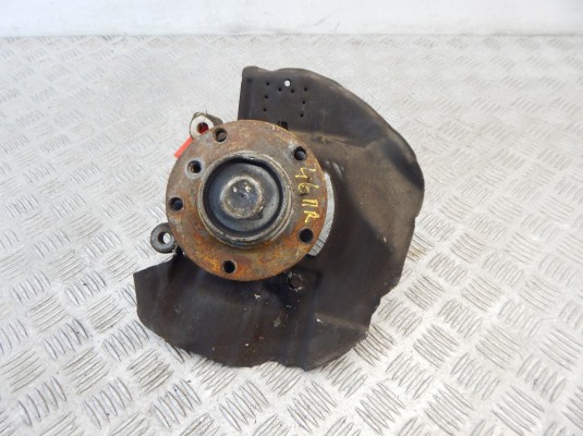 Ступица передняя правая BMW 3-series (E46) 31 21 1 096 430