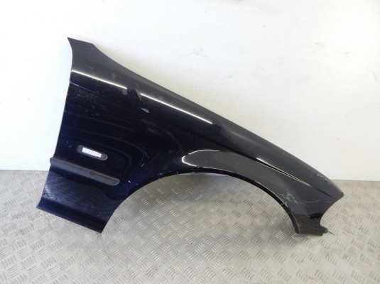 Крыло переднее правое BMW 3-series (E46) 41 35 8 240 406