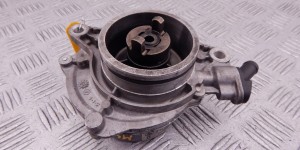 Насос вакуумный BMW 3-series (E46) 11 66 7 787 366 Насос вакуумный BMW 3-series (E46) 11 66 7 787 366