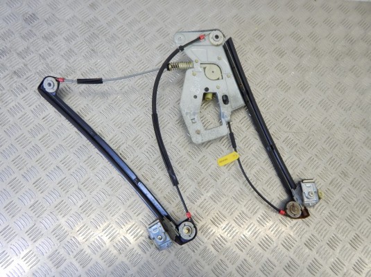 Стеклоподъемник электрический передний левый BMW 5-series (E39) 8252391 Стеклоподъемник электрический передний левый BMW 5-series (E39) 8252391