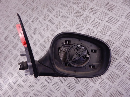 Зеркало наружное правое BMW 3-series (E90/91/92) 51 16 7 268 264 Зеркало наружное правое BMW 3-series (E90/91/92) 51 16 7 268 264