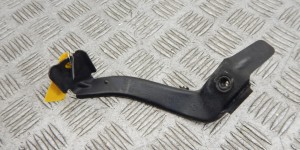 Кронштейн крепления крыла переднего правого BMW 5-series (E60/61) 51 64 7 060 814 Кронштейн крепления крыла переднего правого BMW 5-series (E60/61) 51 64 7 060 814