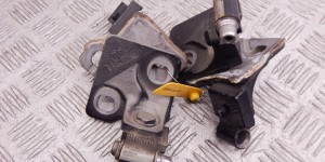 Петля двери BMW 6-series (E63/E64) Петля двери BMW 6-series (E63/E64)