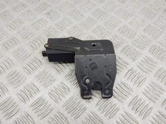 Замок багажника BMW X6-series (E71) 51 24 7 014 870 Замок багажника BMW X6-series (E71) 51 24 7 014 870