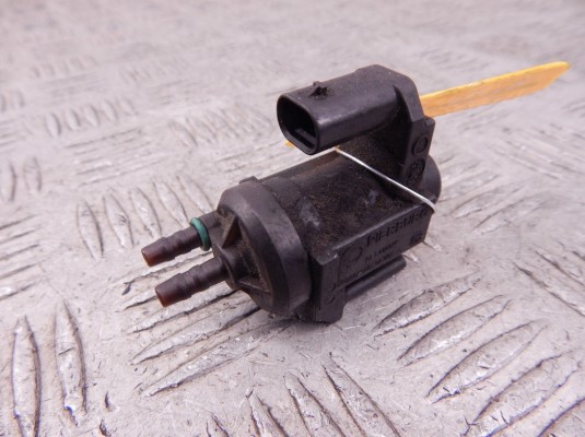 Клапан электромагнитный BMW 2-series (F45/46) 11 74 8 570 591