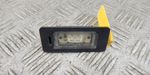 Подсветка номера BMW 3-series (F30/31) 63 26 7 193 293 Подсветка номера BMW 3-series (F30/31) 63 26 7 193 293