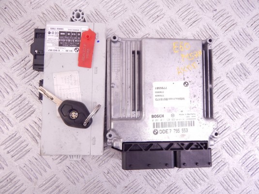 Блок управления двигателем BMW 5-series (E60/61) 13 61 7 795 553 Блок управления двигателем BMW 5-series (E60/61) 13 61 7 795 553