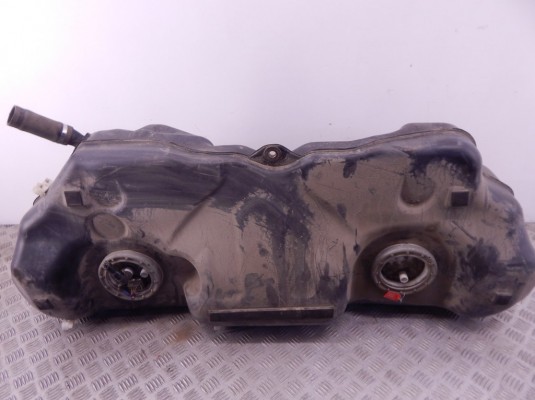 Бак топливный BMW X3-series (E83) 16 11 7 194 748 Бак топливный BMW X3-series (E83) 16 11 7 194 748