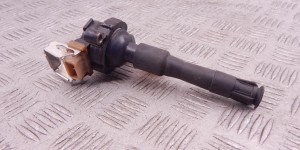 Катушка зажигания BMW 3-series (E46) 12 13 1 748 017