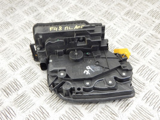 Замок двери передней левой BMW X1-series (F48) 51 21 7 281 933 Замок двери передней левой BMW X1-series (F48) 51 21 7 281 933