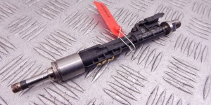 Форсунка BMW 4-series (F32/33/36) 13 64 7 639 994 Форсунка BMW 4-series (F32/33/36) 13 64 7 639 994