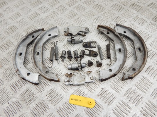 Механизм ручника (стояночного тормоза) BMW X1-series (E84) 34 41 6 761 292 Механизм ручника (стояночного тормоза) BMW X1-series (E84) 34 41 6 761 292