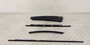 Молдинг двери задней правой BMW X5-series (E53)