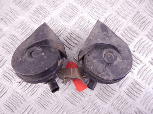 Сигнал (клаксон) BMW 3-series (E46) 61 33 8 381 271