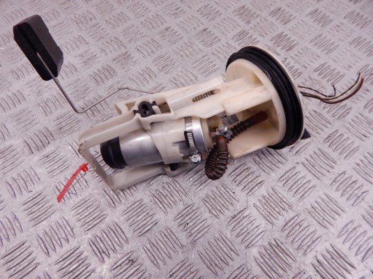 Насос топливный BMW 3-series (E46)