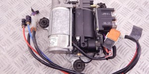 Компрессор пневмоподвески BMW X5-series (E53) 37 22 1 092 349