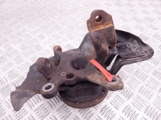 Ступица передняя правая BMW 3-series (E46) 31 21 1 096 430