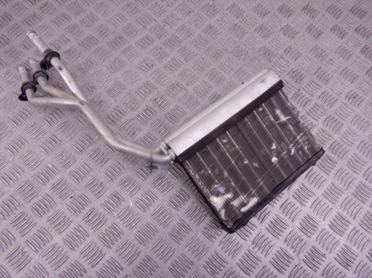 Радиатор отопителя (печки) BMW 5-series (E39) 64 11 8 373 840