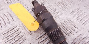 Форсунка BMW 5-series (E39) 13 51 2 245 810