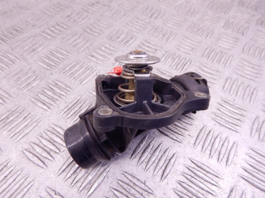 Корпус термостата BMW X5-series (E53) 11 51 7 805 811 Корпус термостата BMW X5-series (E53) 11 51 7 805 811