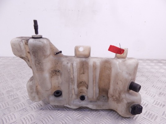 Бачок омывателя BMW 5-series (E39) 61 67 8 364 941