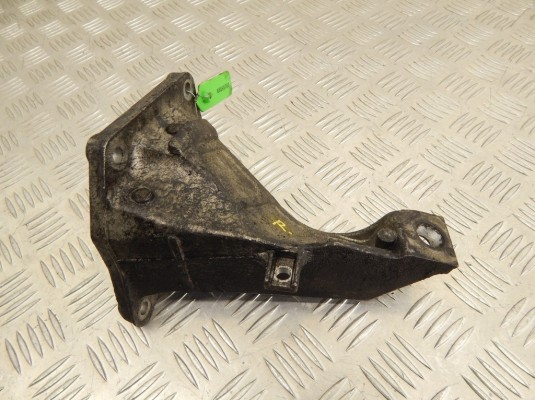 Кронштейн двигателя BMW 3-series (E46) 22 11 6 754 185