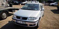 Фара правая VOLKSWAGEN POLO (1999-2001)