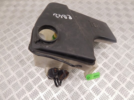 Бачок омывателя BMW X5-series (E53) 61 67 8 252 738
