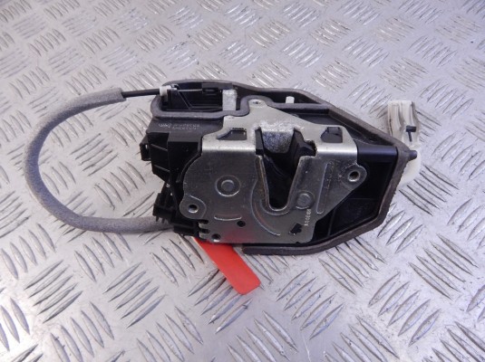 Замок двери передней правой BMW 5-series (E60/61) 51 21 7 202 144