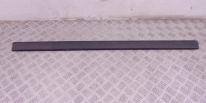 Молдинг двери передней левой BMW 3-series (E36) 51 13 2 250 073 Молдинг двери передней левой BMW 3-series (E36) 51 13 2 250 073