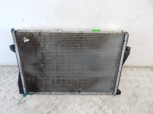 Радиатор (основной) BMW 5-series (E39) 17 11 1 740 699