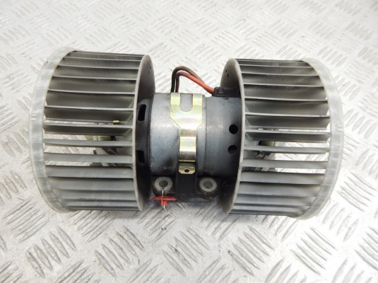 Моторчик печки BMW 3-series (E46) 64 11 9 204 154