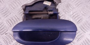Ручка наружная задняя левая BMW 5-series (E39) 51 22 0 000 521 Ручка наружная задняя левая BMW 5-series (E39) 51 22 0 000 521
