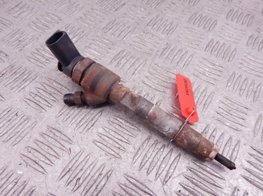 Форсунка BMW 1-series (E87) 13 53 7 798 446 Форсунка BMW 1-series (E87) 13 53 7 798 446