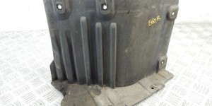 Защита арок передняя правая (подкрылок) BMW 5-series (E60/61) 51 71 7 050 538