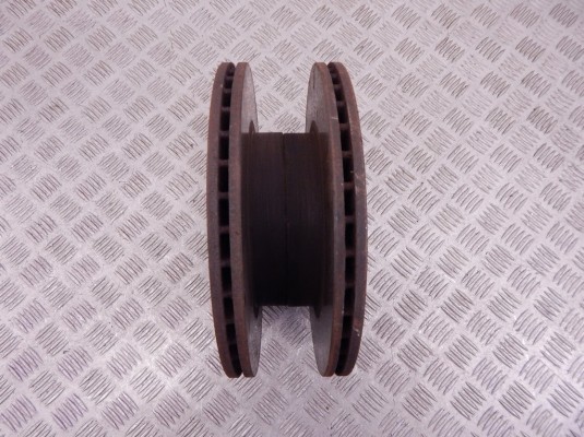 Диск тормозной передний BMW 3-series (E46) 34 11 6 864 058