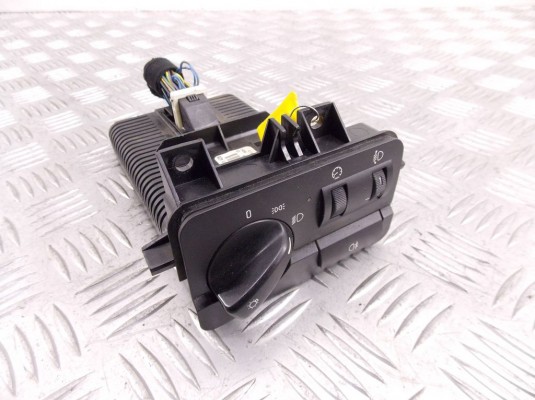 Блок управления светом BMW 3-series (E46) 61 31 6 901 428