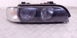 Фара правая BMW 5-series (E39) Фара правая BMW 5-series (E39)